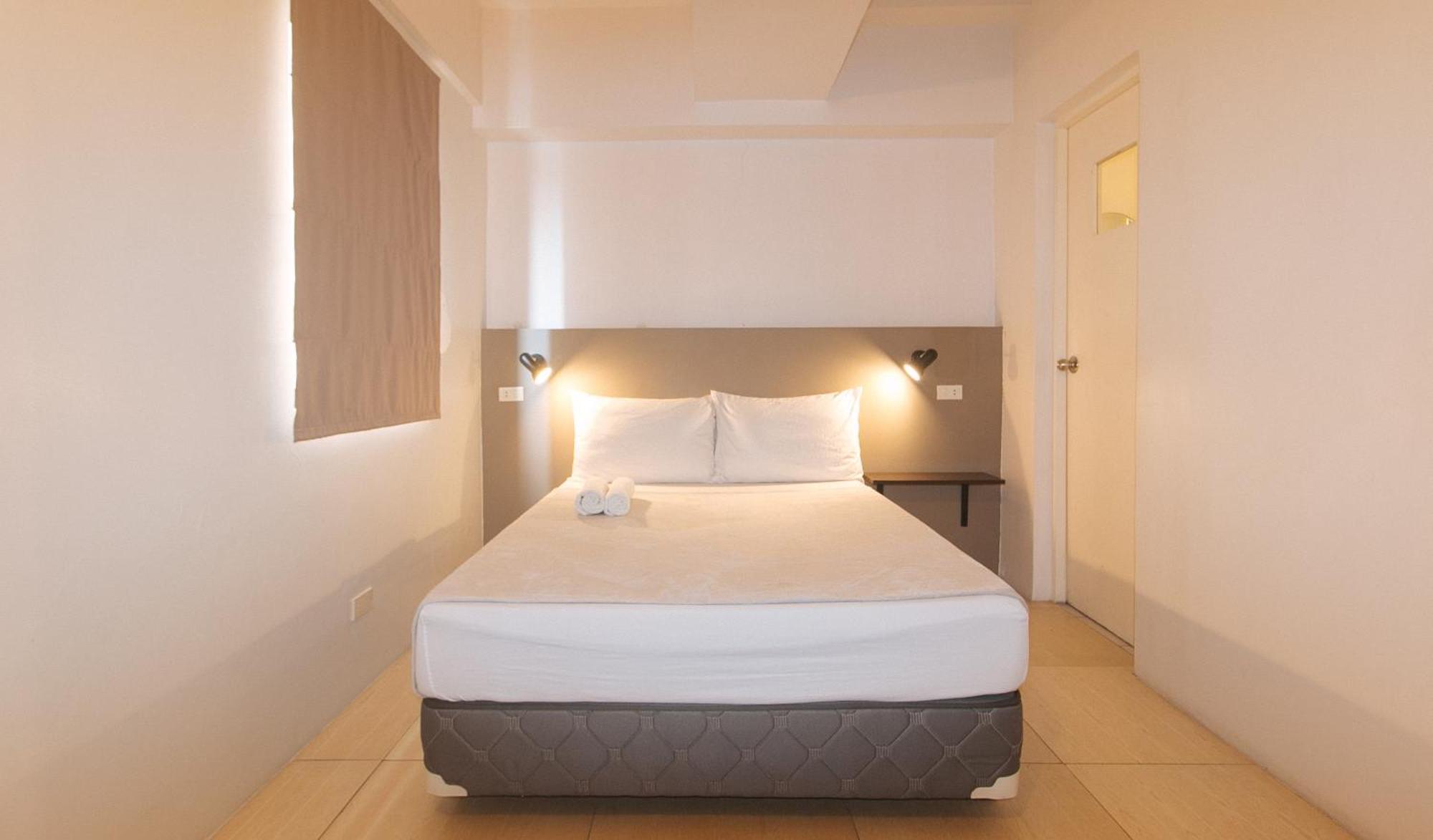 59 Xavierville By Reddoorz Cubao Extérieur photo