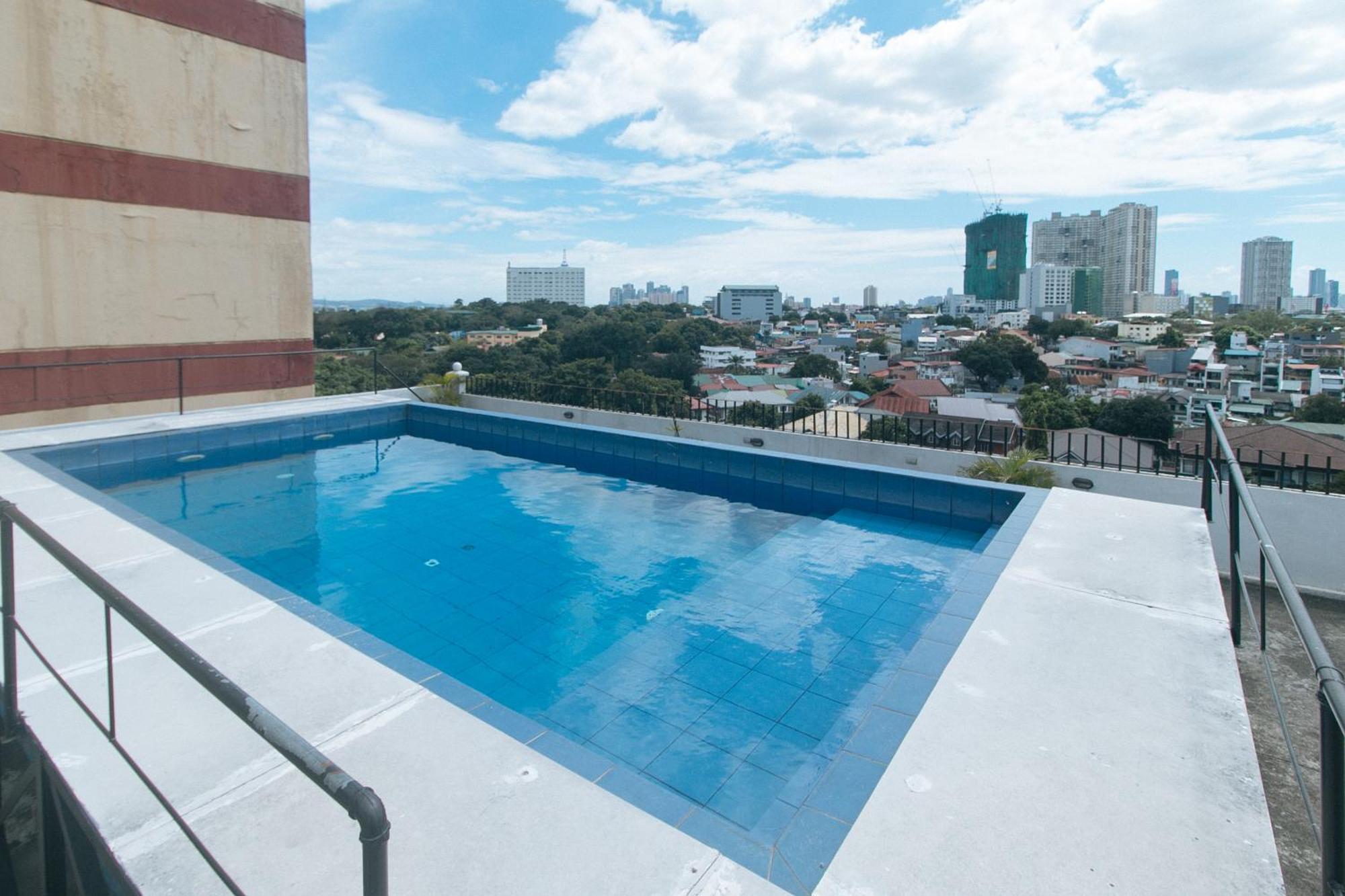 59 Xavierville By Reddoorz Cubao Extérieur photo